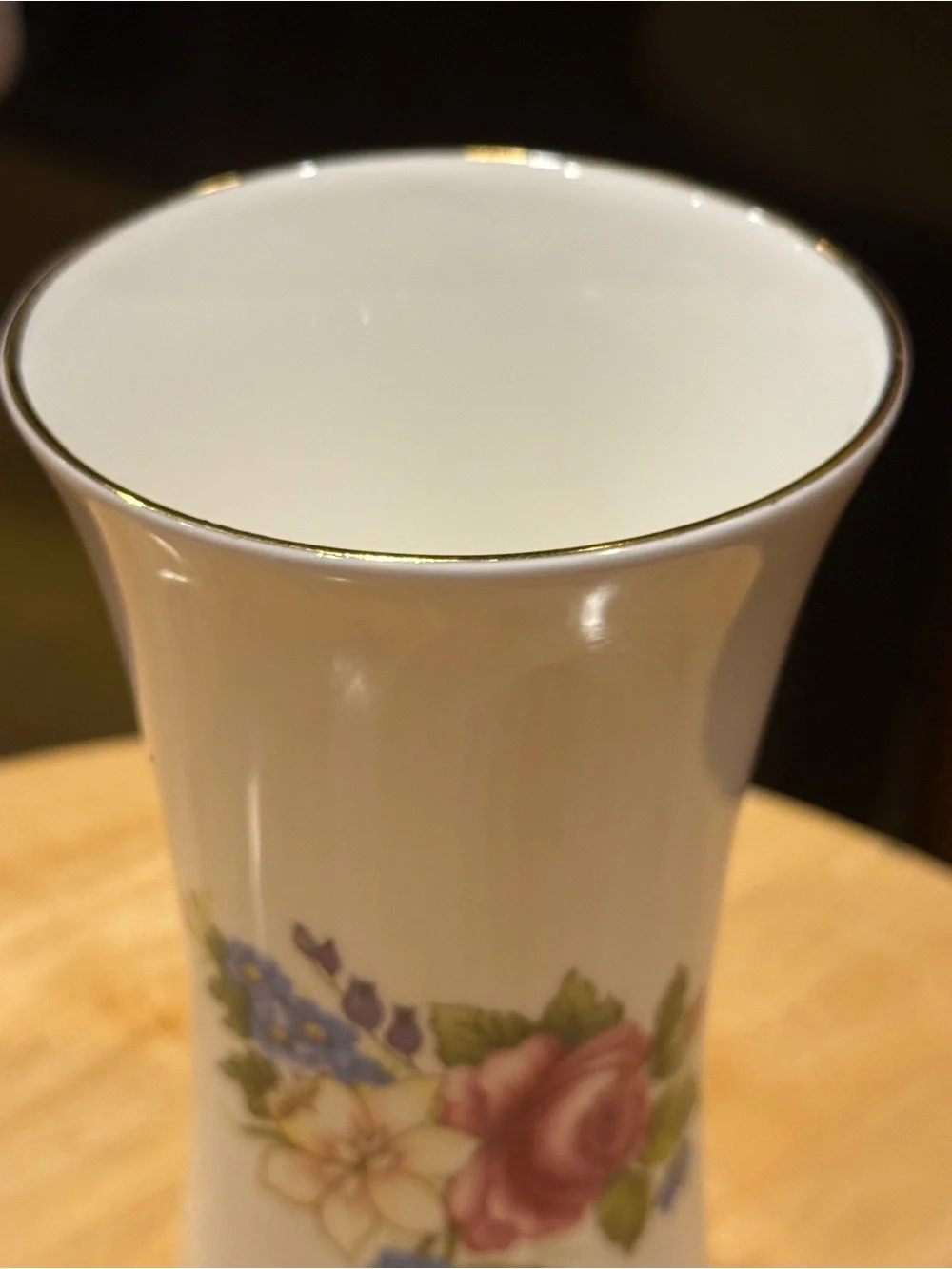 White Floral Porcelain Vase by Royal Vale made in England